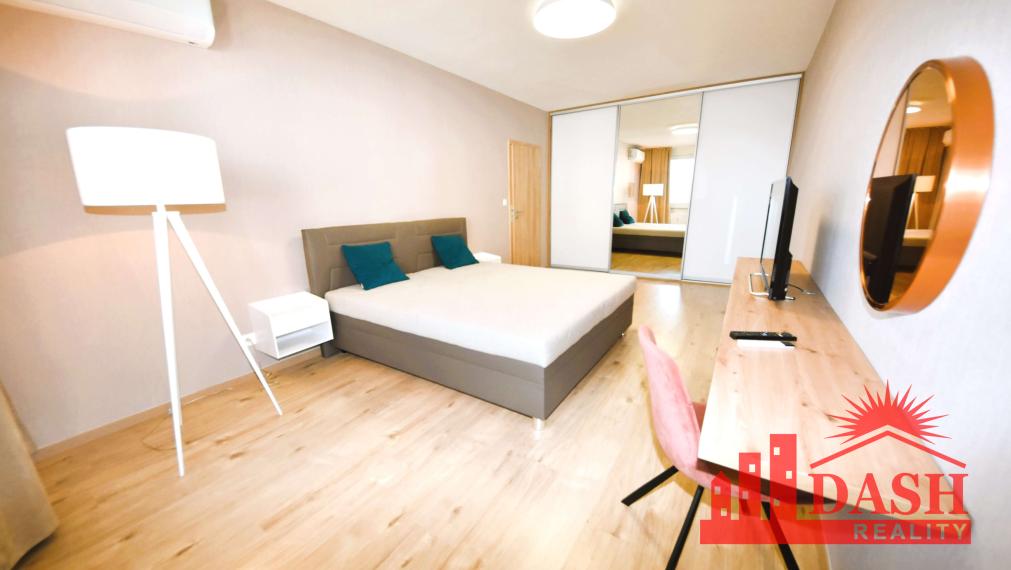 Na predaj 2 izbový byt s garážou v novostavbe, Trenčín, 72 m2, rezidencia Zlatovská