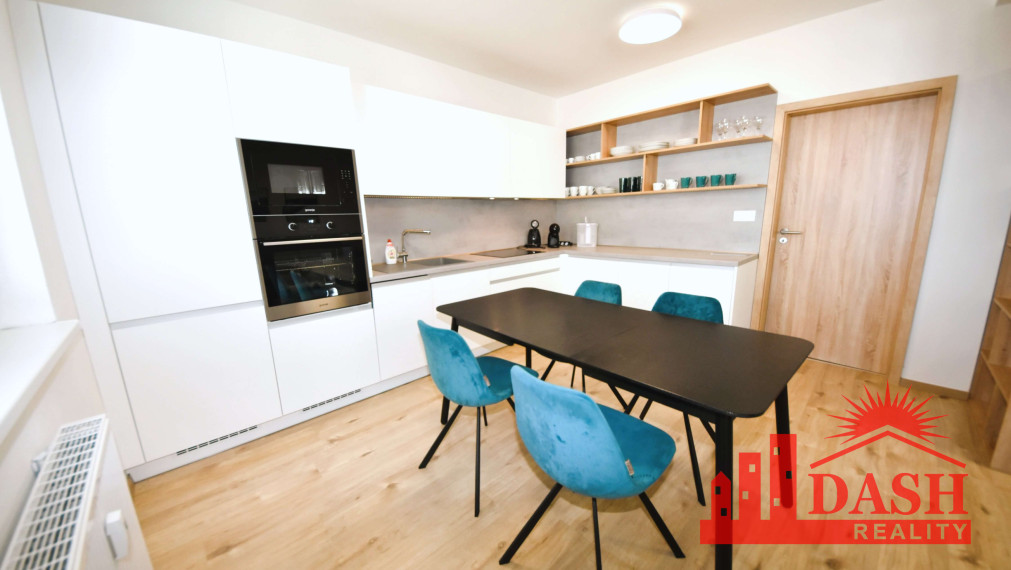 Na predaj 2 izbový byt s garážou v novostavbe, Trenčín, 72 m2, rezidencia Zlatovská