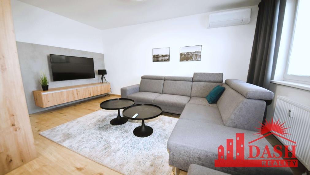 Na predaj 2 izbový byt s garážou v novostavbe, Trenčín, 72 m2, rezidencia Zlatovská