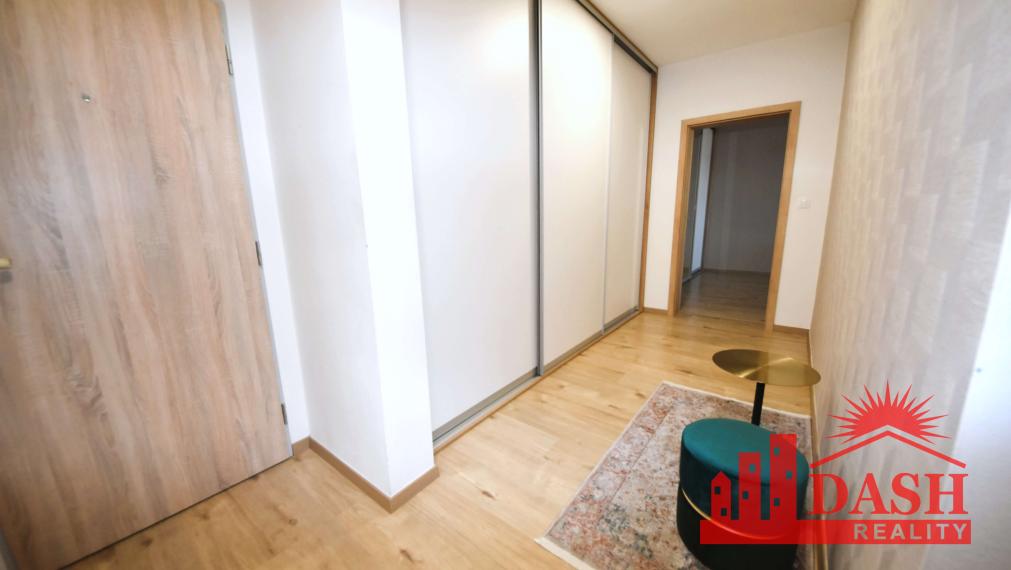 Na predaj 2 izbový byt s garážou v novostavbe, Trenčín, 72 m2, rezidencia Zlatovská