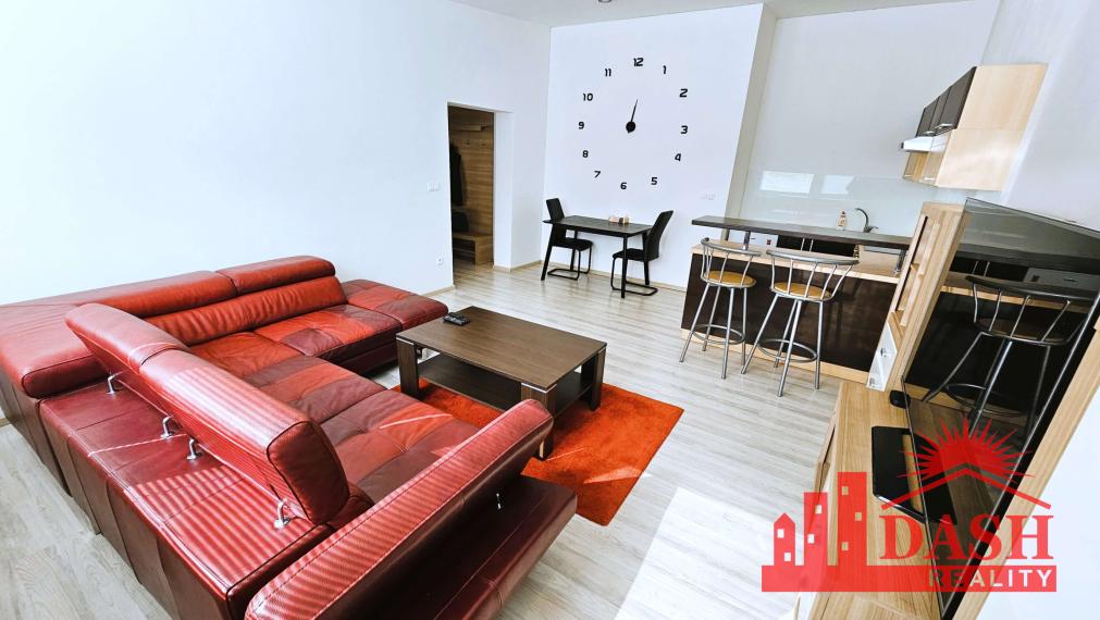 Na prenájom zariadený byt v centre mesta, Trenčín, ul. Hviezdoslavova