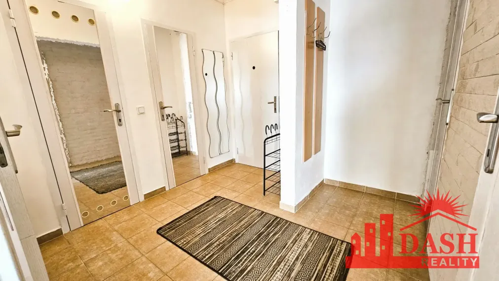 Na prenájom | zariadený 2 izbový byt | lodžia | Trenčín | Sihoť