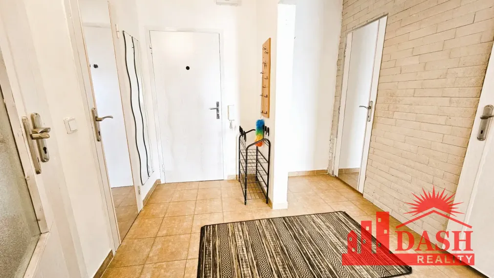 Na prenájom | zariadený 2 izbový byt | lodžia | Trenčín | Sihoť