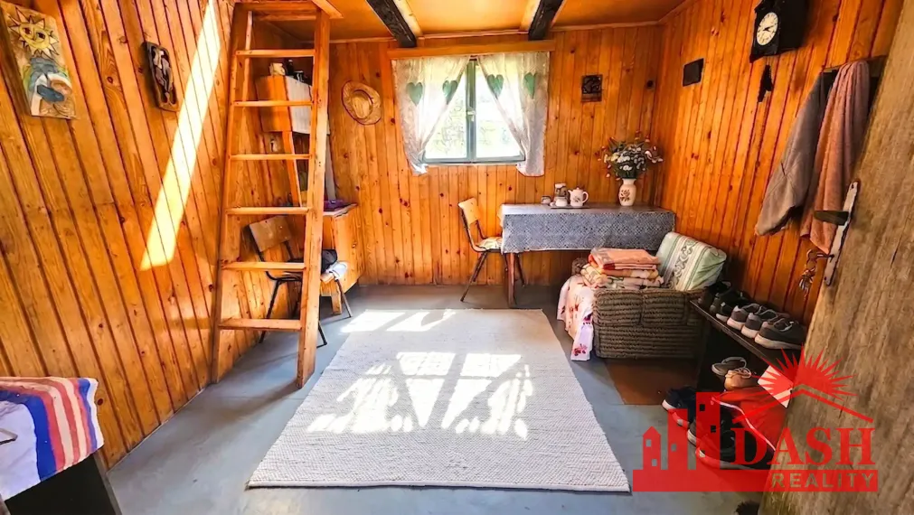 Pozemok s chatkou | na predaj | Trenčín | 280 m2