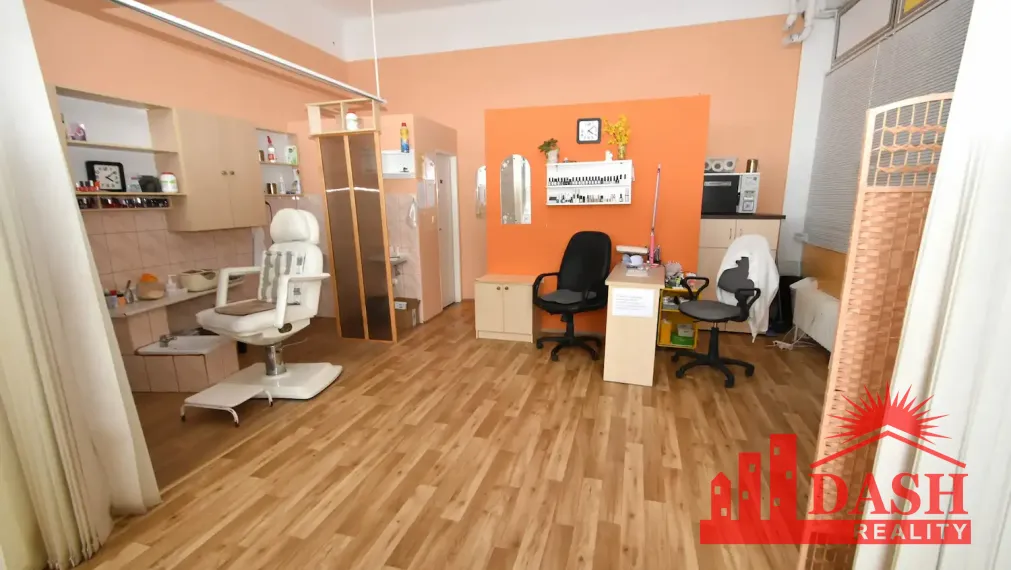 Na prenájom | komerčný priestor | Trenčín | Piaristická