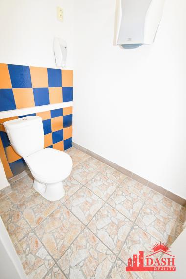 Na prenájom | obchodný priestor | 50 m2 | Trenčín | Piaristická