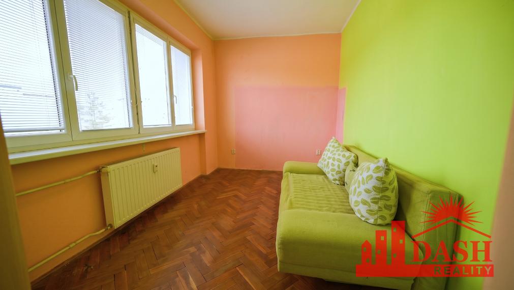 Na predaj | 4 izbový byt | 2 balkóny | Nemšová | 101 m2