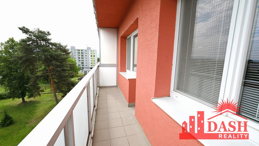 Na predaj | 4 izbový byt | 2 balkóny | Nemšová | 101 m2