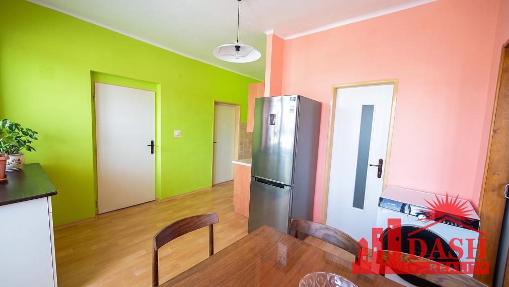 Na predaj | 4 izbový byt | 2 balkóny | Nemšová | 101 m2