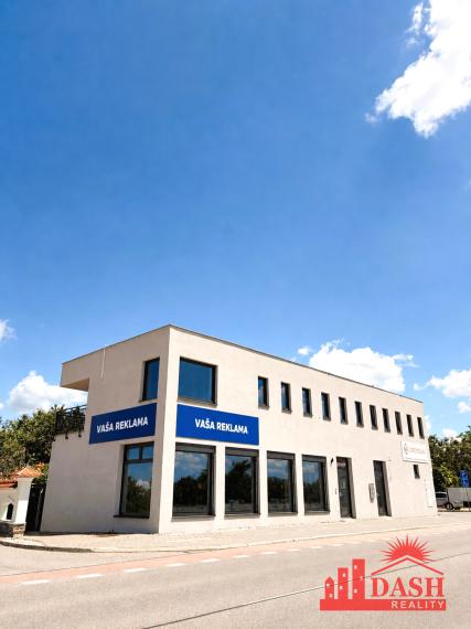 Na prenájom | obchodný - komerčný priestor | 100 m2 | Trenčín | Brnianska