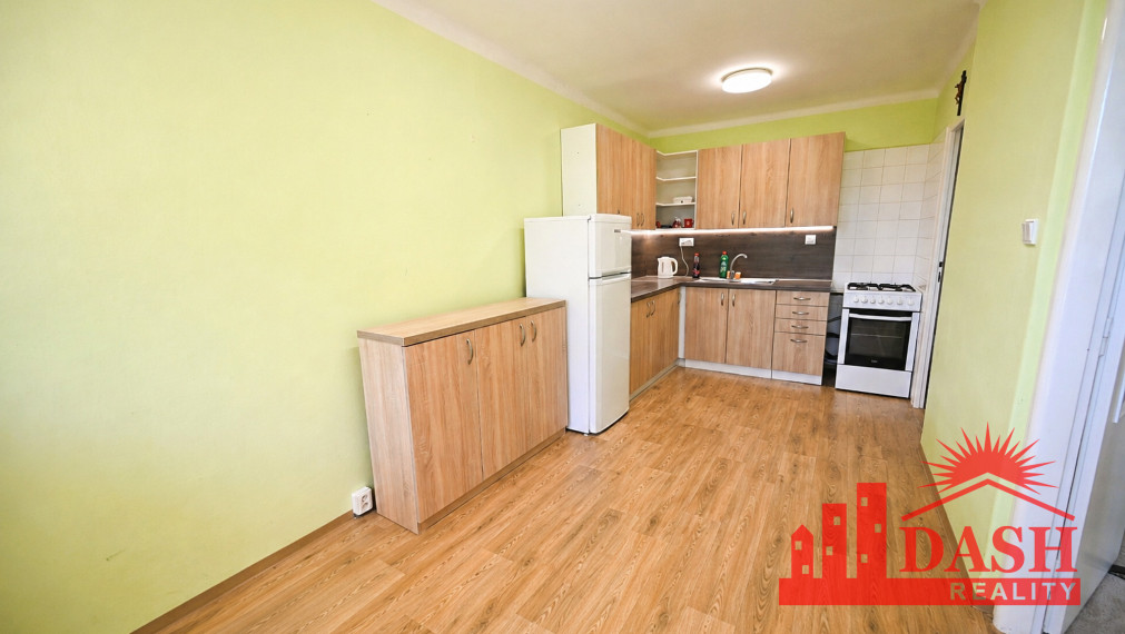 PRENAJATÉ -Na prenájom | 4 izbový byt | lodžia | Sihoť | Trenčín