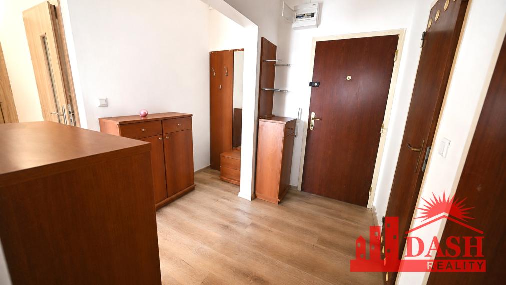 Na predaj | 3 izbový byt | Trenčín | Novomeského | 70 M2