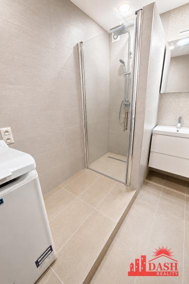 Na predaj | 3 izbový byt | Trenčín | Novomeského | 70 M2