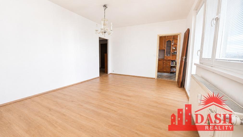 Na predaj | 3 izbový byt | Trenčín | Novomeského | 70 M2