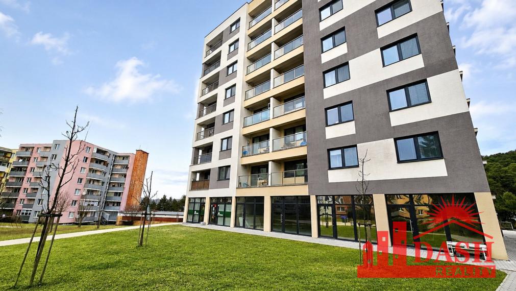 For rent, 2-room apartment with loggia and parking space, Trenčín, Saratovská