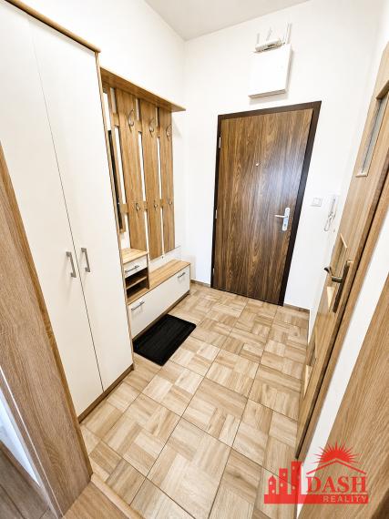 For rent, 2-room apartment with loggia and parking space, Trenčín, Saratovská