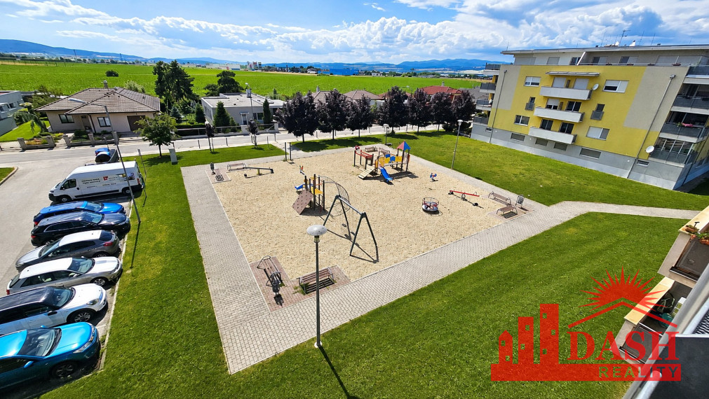 Na prenájom | zariadený 3 izbový byt | garážové parkovanie | Trenčín | Villa park