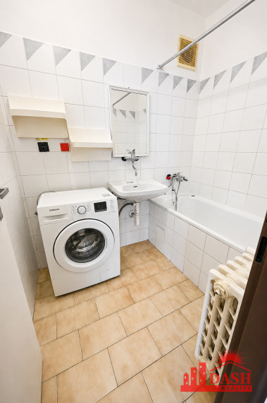 Na predaj | 1 izbový byt | Trenčín | Halalovka | 41 m2