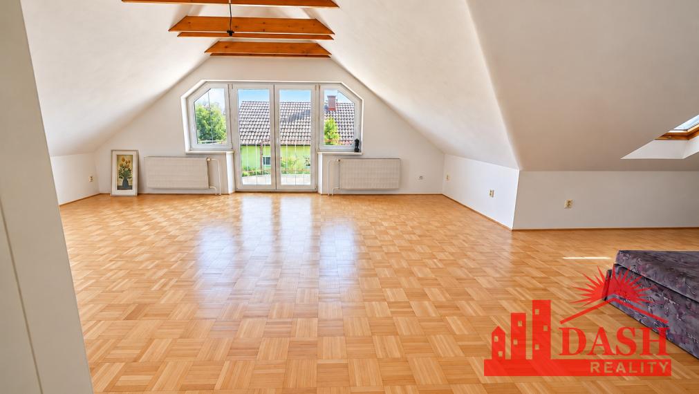 Na predaj | 6 izbový rodinný dom | Trenčianske Stankovce | časť Sedličná