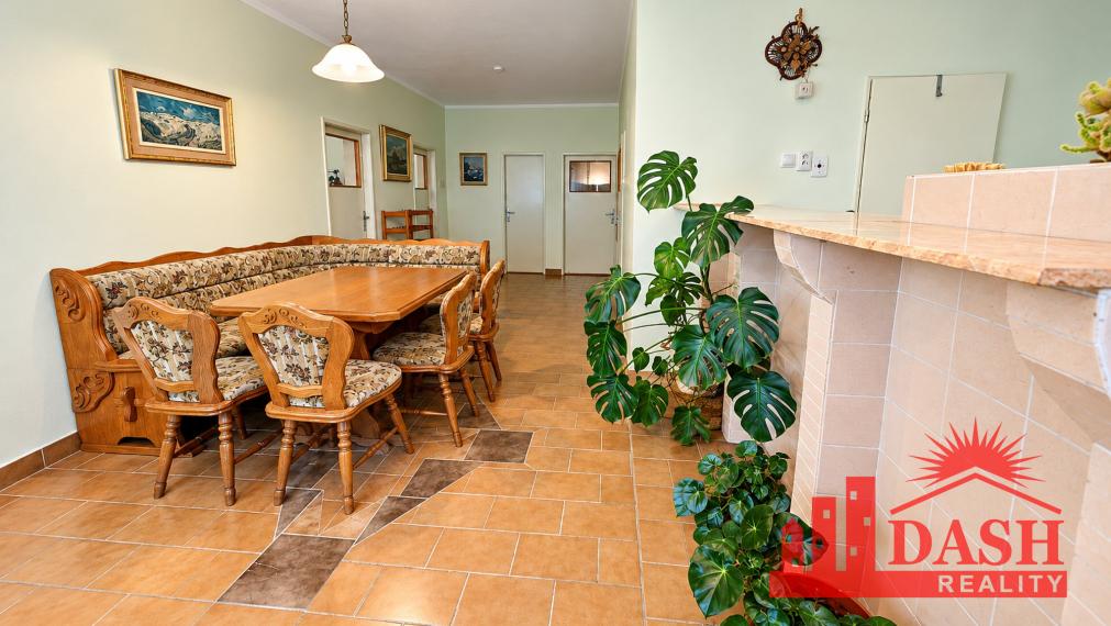 Na predaj | 6 izbový rodinný dom | Trenčianske Stankovce | časť Sedličná