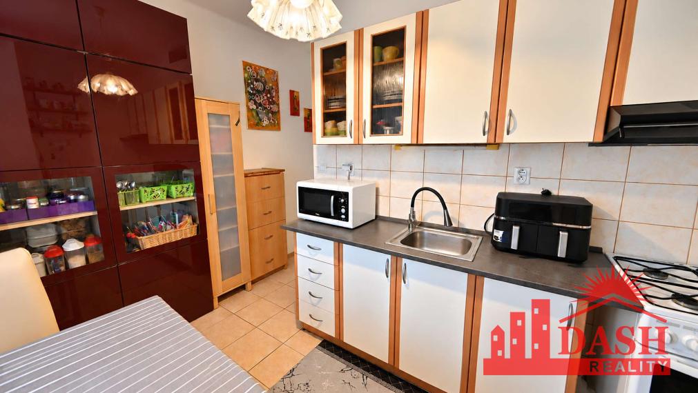 Na predaj | 2 izbový byt | Trenčín | centrum mesta