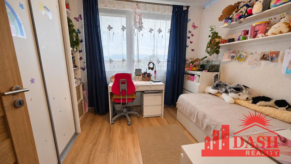 Na predaj | 4 izbový byt | 87 m2 | klimatizácia | Nové Mesto nad Váhom