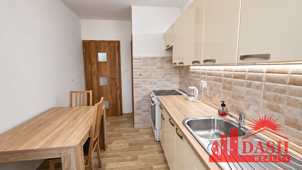Na prenájom | 2 izbový byt | Trenčín | Sihoť 1