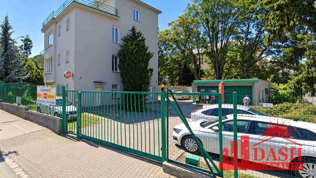 Na prenájom | kancelársky priestor 60 m2 | Trenčín, ul. M. R. Štefánika