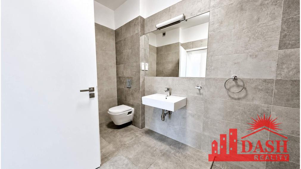 Na prenájom | kancelársky priestor 60 m2 | Trenčín, ul. M. R. Štefánika