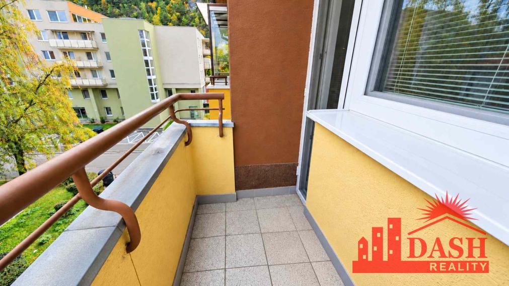 Na predaj | 2 izbový byt s parkovaním | tehla | Trenčín | 74 m2