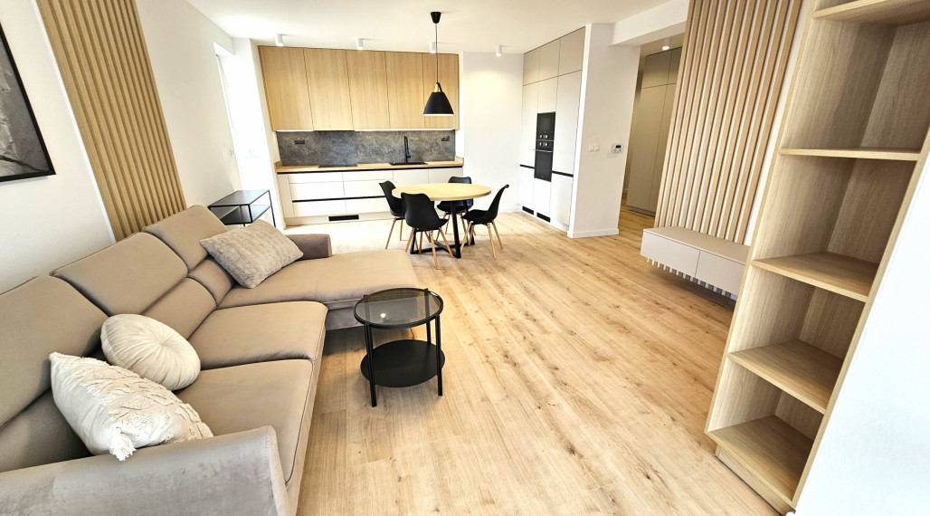 Na prenájom zariadený 3 izbový byt s garážovým parkovaním, Trenčín, Villa park