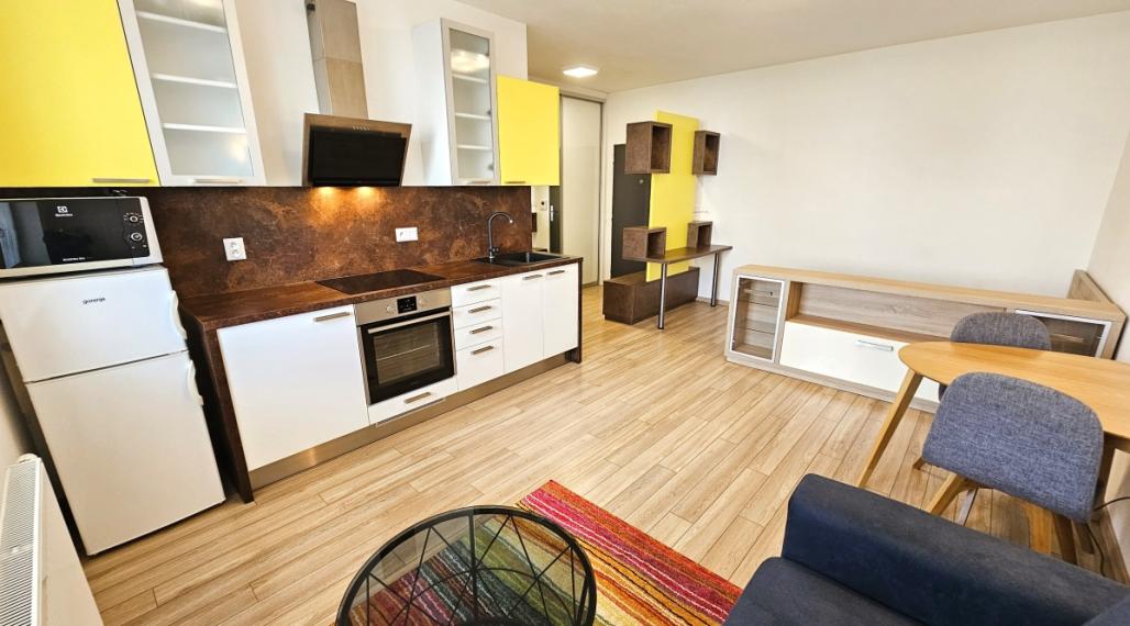 Na prenájom zariadený 1 izbový byt v novostavbe, Dubnica nad Váhom