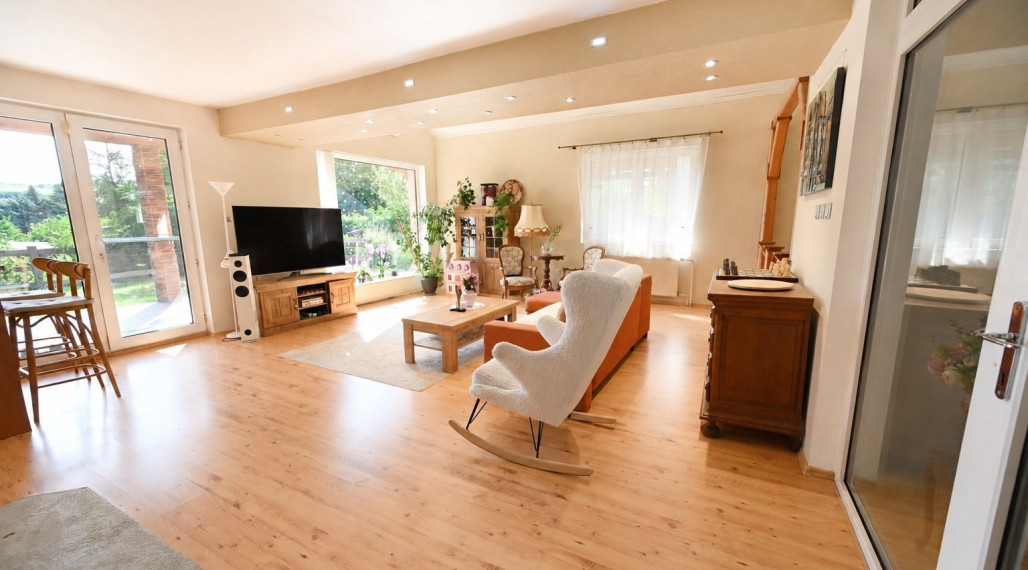 Na predaj | rodinný dom | Drietoma | bazén | okr. Trenčín | 1401 m2