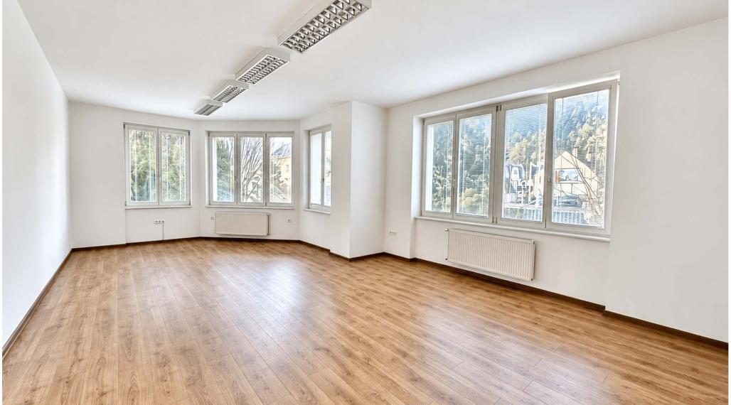 Na prenájom | kancelársky priestor 60 m2 | Trenčín, ul. M. R. Štefánika