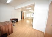 Na prenájom klimatizovaný kancelársky priestor blízko centra mesta, 50 m2, Trenčín, ul. Piaristická