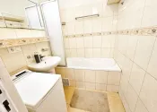 Na prenájom | zariadený 2 izbový byt | lodžia | Trenčín | Sihoť