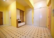 Na predaj | 4 izbový byt | 2 balkóny | Nemšová | 101 m2