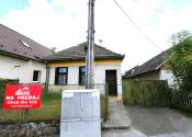 Na predaj | rodinný dom | veľký pozemok | Ivanovce | okres Trenčín | 2346 m2