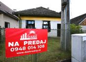 Na predaj | rodinný dom | veľký pozemok | Ivanovce | okres Trenčín | 2346 m2