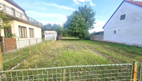 Znížená cena - Na predaj stavebný pozemok 801 m2, Nemšová, okr. Trenčín