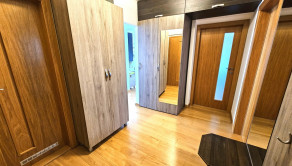 Na predaj 3-izbový byt s balkónom, lodžiou, klimatizáciou a parkovaním – Trenčín, Bavlnárska