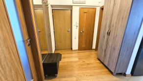 Na predaj 3-izbový byt s balkónom, lodžiou, klimatizáciou a parkovaním – Trenčín, Bavlnárska