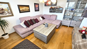 Na predaj 3-izbový byt s balkónom, lodžiou, klimatizáciou a parkovaním – Trenčín, Bavlnárska