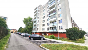 Na prenájom 1 izbový byt. Trenčín, ul. Hollého, Zámostie