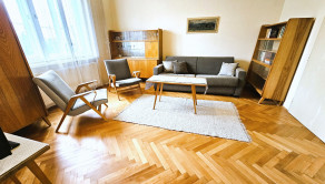 Na predaj veľký 2 izbový byt v centre mesta, 64 m2, Piešťany, A. Dubčeka