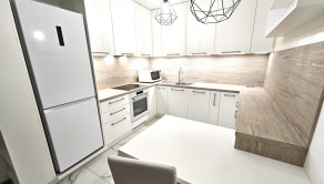 Na prenájom zariadený 2 izbový byt v novostavbe s park. miestom, Trenčín, Liptovská