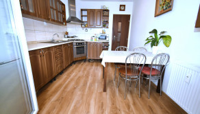 Na predaj 3 izbový byt v centre mesta s novou lodžiou, Dubnica nad Váhom, Centrum II