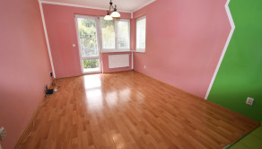 Na predaj 2 izbový byt s kuchynským kútom, 41 m2, Trenčianska Teplá