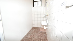 Na prenájom obchodný / komerčný priestor, 131 m2, Trenčín