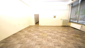 Na prenájom obchodný / komerčný priestor, 131 m2, Trenčín